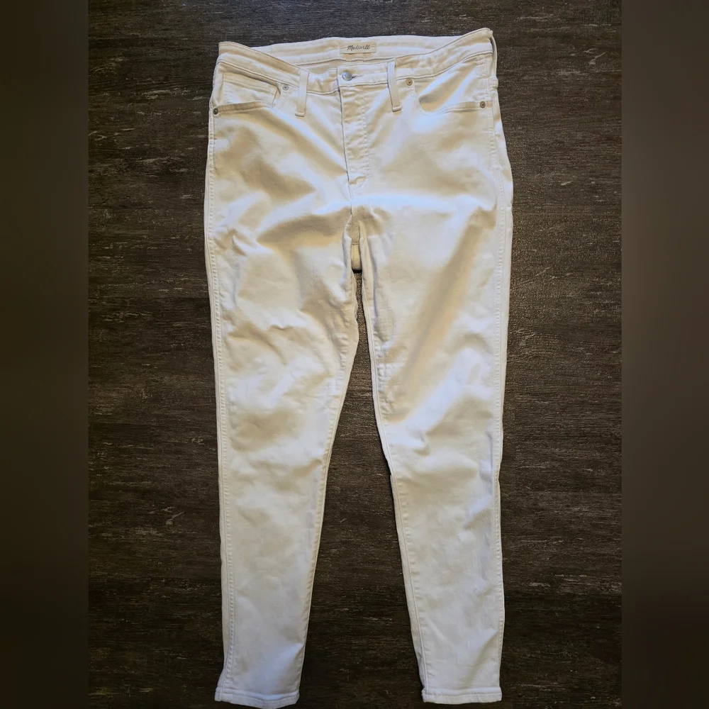 Madewell White Skinny High-Rise Jeans - Picture 2 of 8